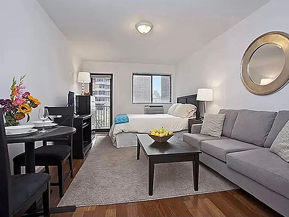 1st image of 322 E 39th St APT 2D