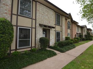 11752 S Kirkwood Rd, Stafford, TX 77477