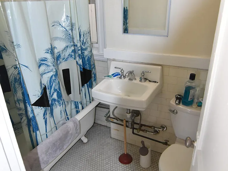 1669 Commonwealth Ave #6 — Photo 7