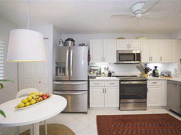 4th image of 132 Belina Dr APT 2-202