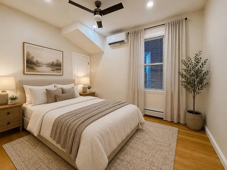 21 E 15th St #1 — Photo 16