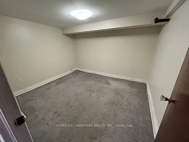 11 Hutton Ave #BASEMENT — Photo 8