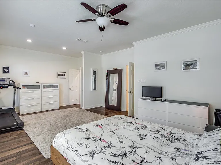 14202 Scarborough Fair St — Photo 26