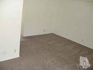 4th image of 292 Green Lea Pl