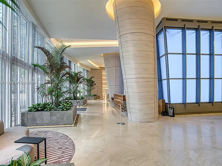18201 Collins Ave #4209A — Photo 29