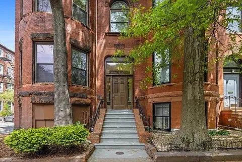 45 Carlton St #7 — Photo 8