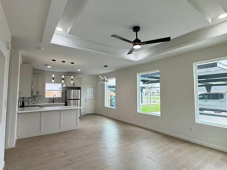 103 Cardinal St #1 — Photo 8