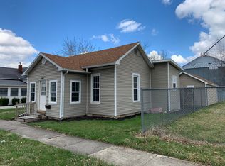 512 Court St, Wapakoneta, OH 45895