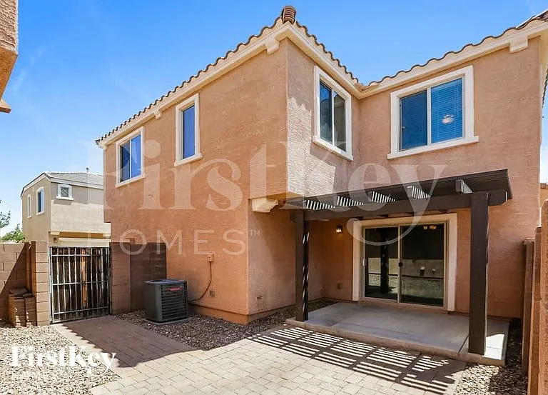 2226 S Buckaroo Trl — Photo 15