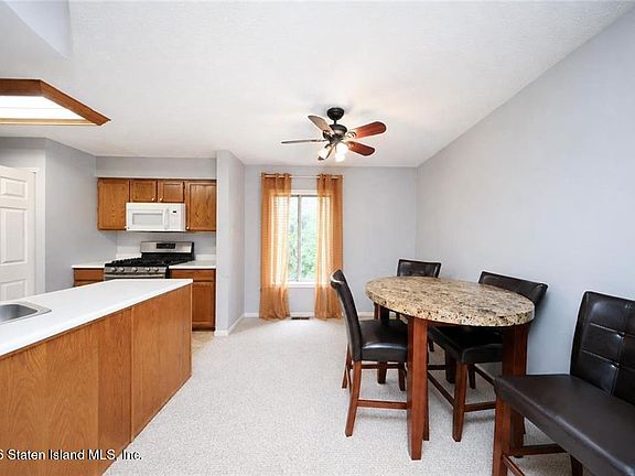 4th image of 154 Ilyssa Way