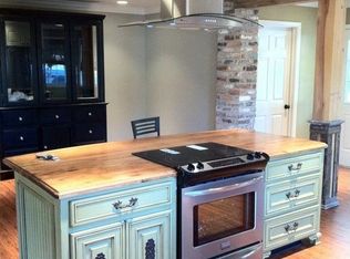 209 Oak Brook Dr, Brandon, MS 39047