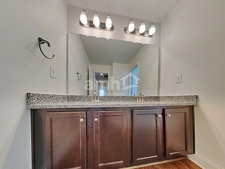 109 Twin River Dr — Photo 27