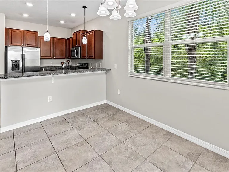 15504 Florence Hollow Pl — Photo 11