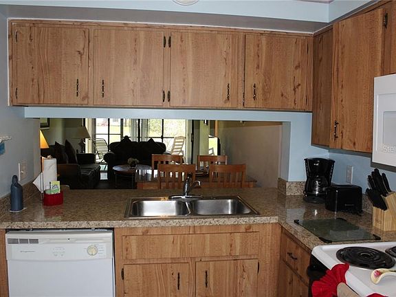 4th image of 6168 Willowpointe Cir #104