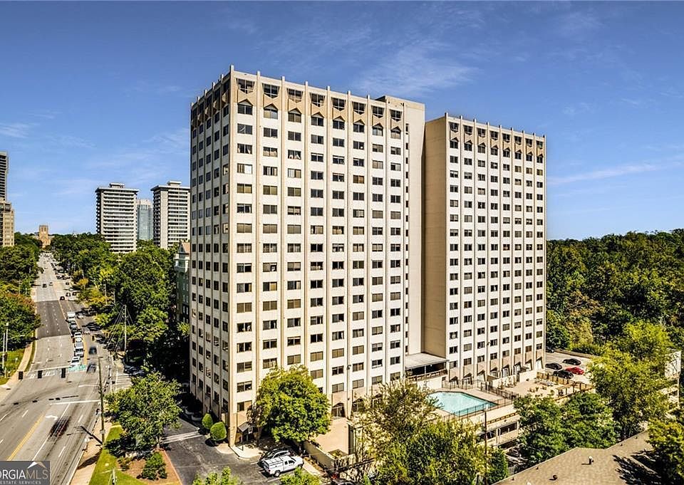 1st image of 2479 Peachtree Rd NE APT 1306