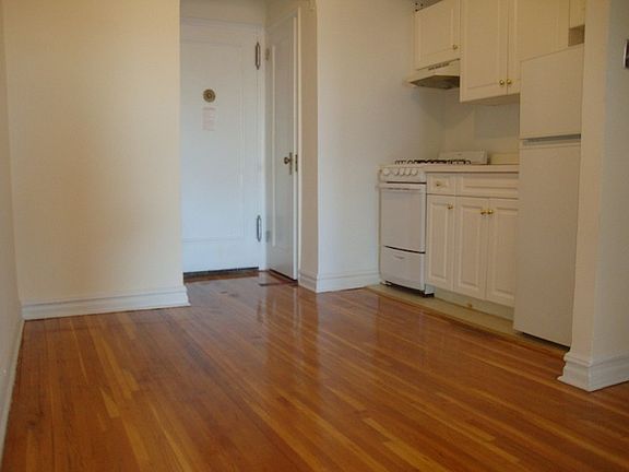 3rd image of 64-41 Saunders St APT 501