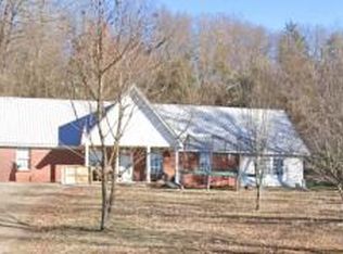 1003 Armstrong St, Coal Hill, AR 72832