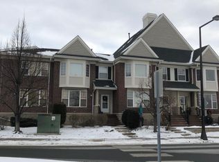 8026 Golden Valley Rd, Golden Valley, MN 55427