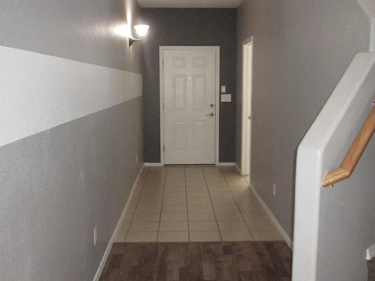 2432 Violeta Cir SE — Photo 6