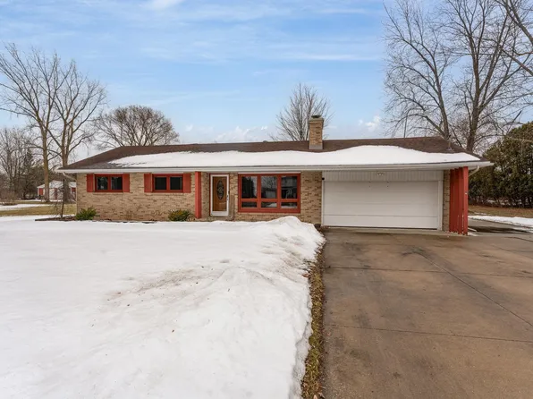 1353 W Midland Rd, Auburn, MI 48611