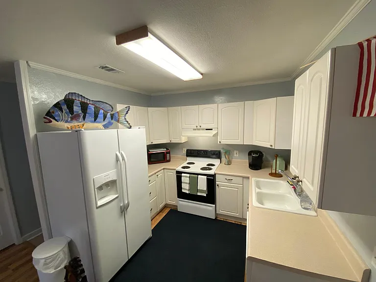 324 Pine St — Photo 15