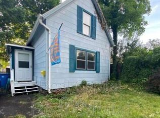 77 Beaufort St, Rochester, NY 14620