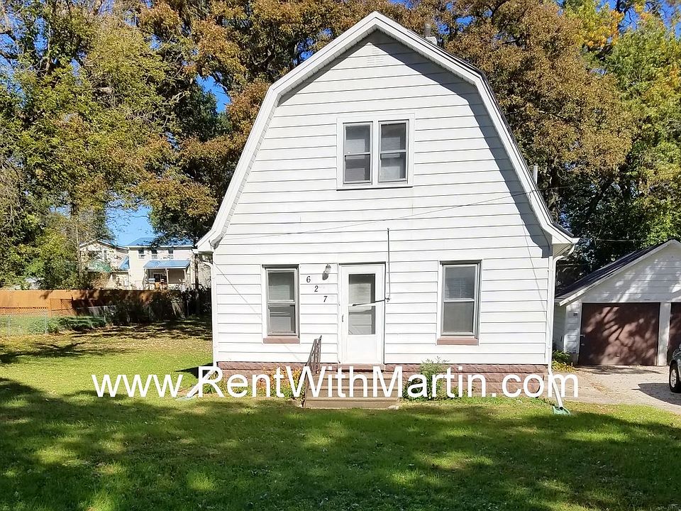 1st image of 627 2nd St