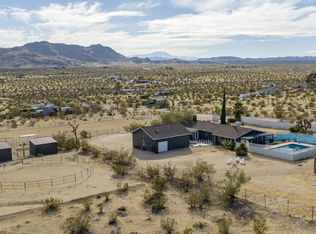 2651 Foxy Flats Rd, Joshua Tree, CA 92252