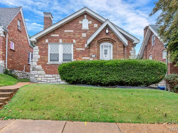 3836 French Ct, Saint Louis, MO 63116