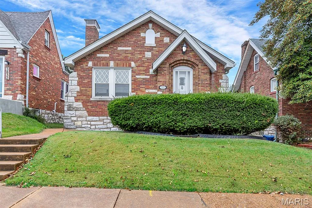 3836 French Ct photo 1