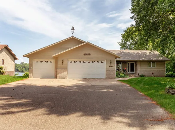 1123 Lakeview Ln N, Brainerd, MN 56401