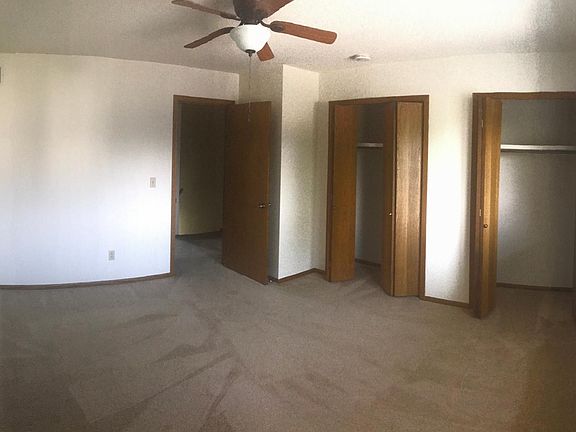 4th image of 6106 Summerset Dr