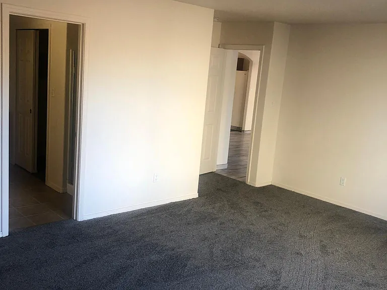 8204 Wolverine Dr NW — Photo 17