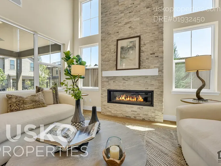 7095 Soleil Way — Photo 13