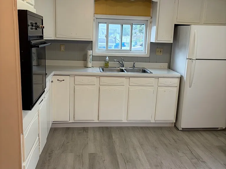 164 E Bacon St #2 — Photo 4