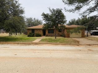 120 Parkwood Dr, Bronte, TX 76933