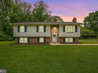 30155 Curtiss Rd, Mechanicsville, MD 20659