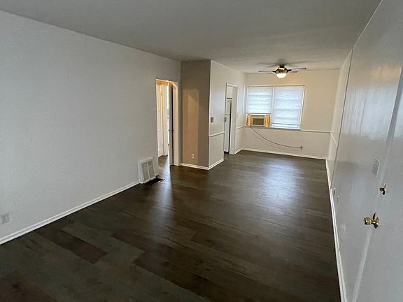 3rd image of 334 W Alameda Ave #2