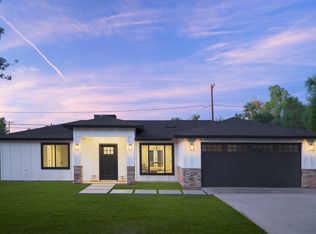 3330 E Clarendon Ave, Phoenix, AZ 85018