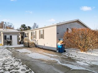 2055 Cedar Cir, Clio, MI 48420
