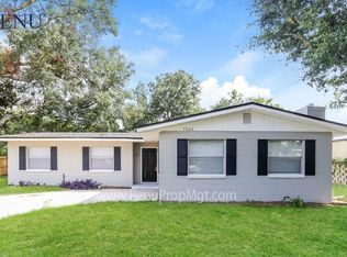7202 Adele Ct, Jacksonville, FL 32277