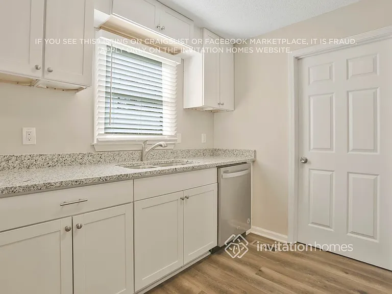 1616 River Trce — Photo 9