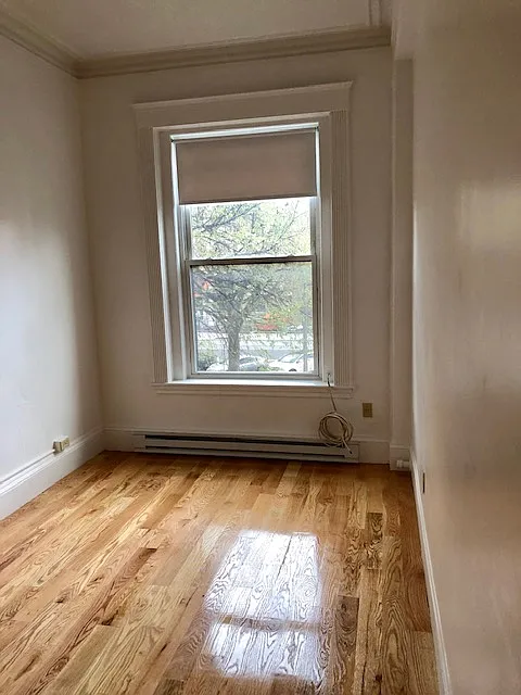 Studio, $2,095 — Photo 3