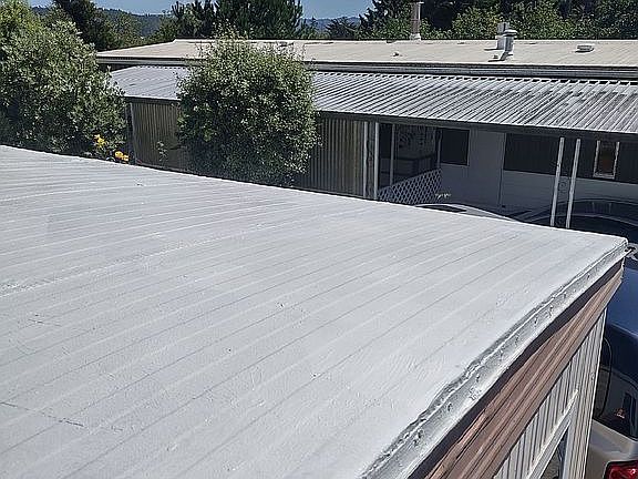5th image of 5529 Paradise Ln
