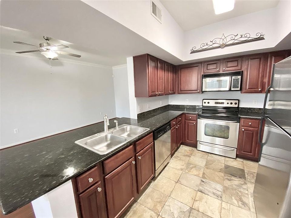 1st image of 7575 Kirby Dr APT 1208