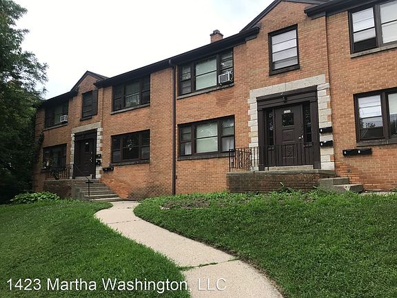 2nd image of 6225 Milwaukee Ave #5