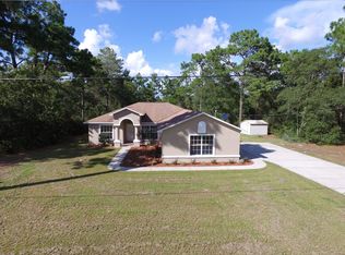 4141 W Overbrook Pl, Citrus Springs, FL 34433