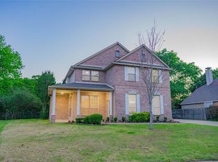 1118 Danbury Dr, Mansfield, TX 76063