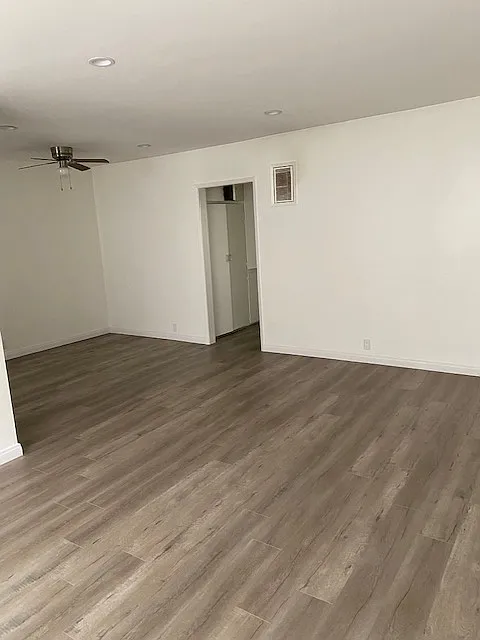 1 bed, 900 sqft, $2,700 — Photo 2