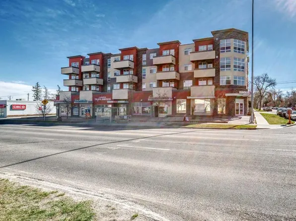 2308 W Centre St NE #203, Calgary, AB T2E 2T7
